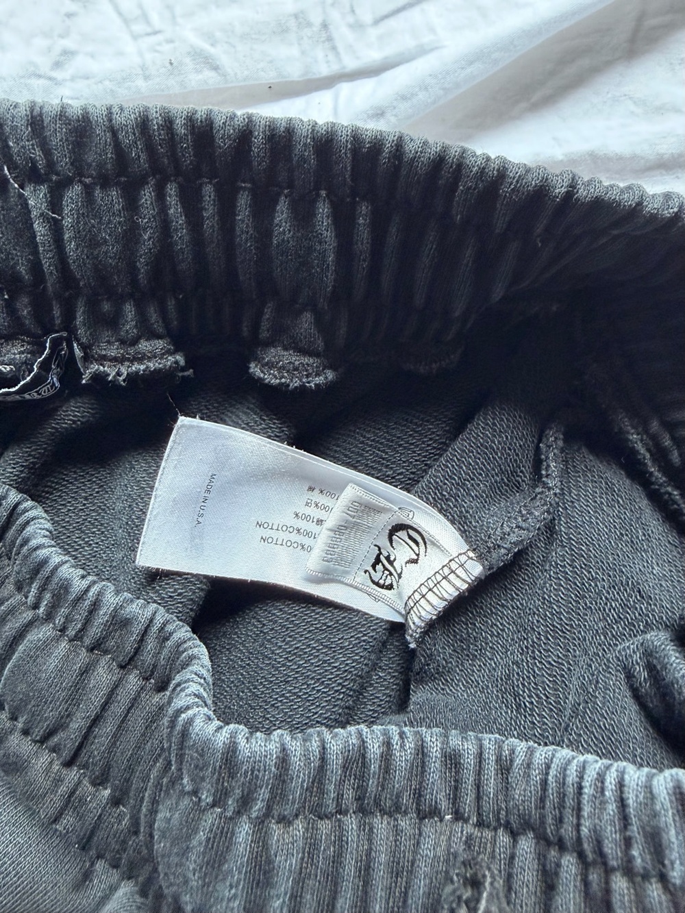 Chrome Hearts Black Cross Print Sweatpants - Picture 10 of 10